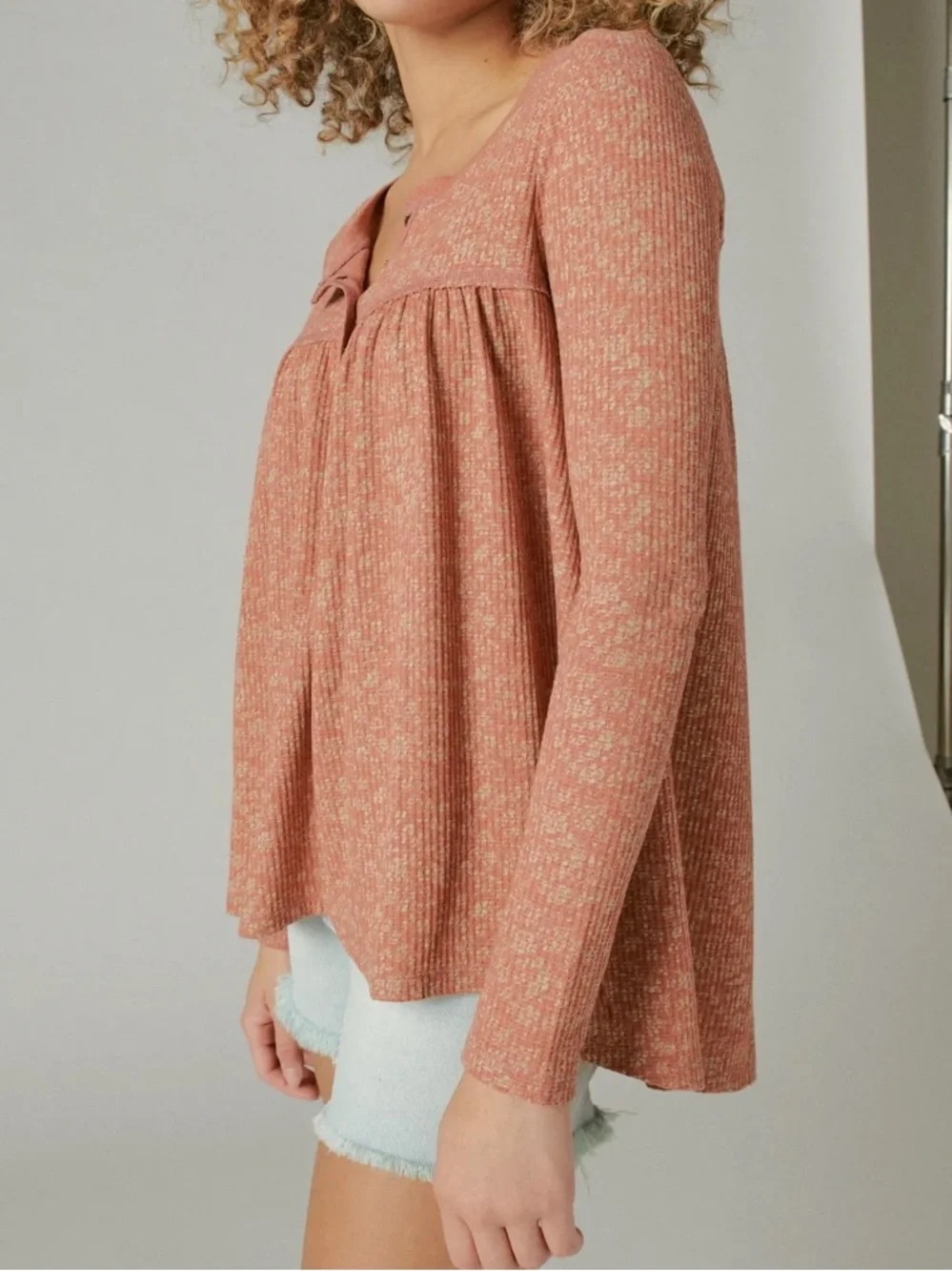 Lucky Brand Boho Babydoll Waffle Texture Henley Top - Picture 3 of 13